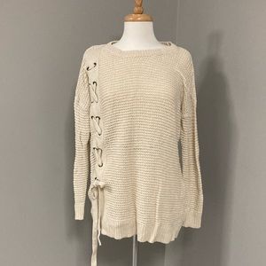 Cream Coloured Tunic Sweater w Lace up detail - Maurice's Size M - oversize